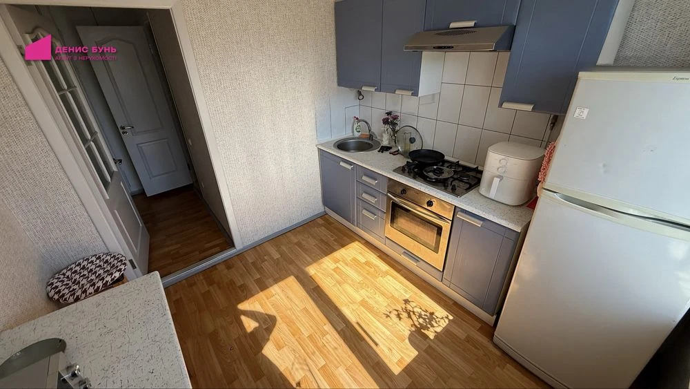 Продам 2к квартиру на Победе-6 | 8/9 этаж | 53 м² | проспект