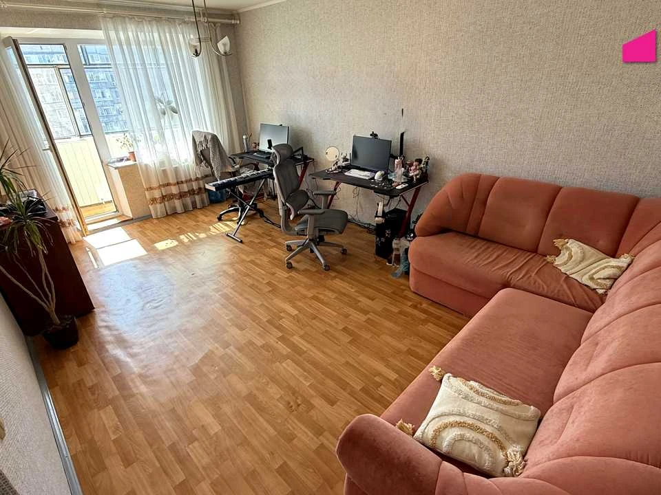 Квартира. Дніпро, Героїв просп.