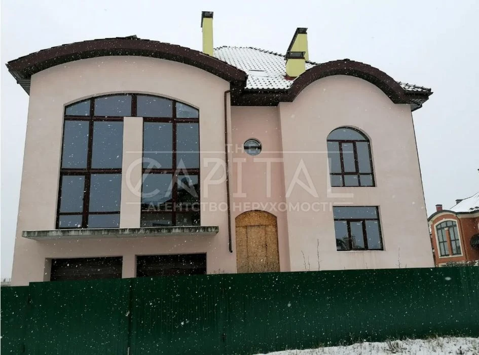 Будинок 456 м² у Києві | 10 соток | Котеджне містечко «Десня