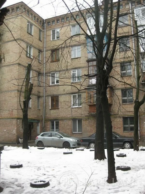 3-room apartment for sale 70.3 m², Ivan Svitlychnogo St.,