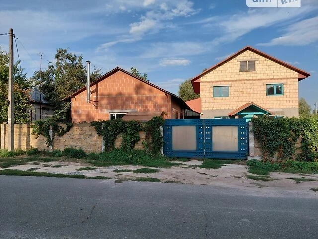 Продаж 2 поверхового будинку з ділянкою на 12 соток, 135 кв.