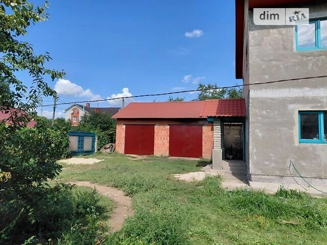 Продаж 2 поверхового будинку з ділянкою на 12 соток, 135 кв.