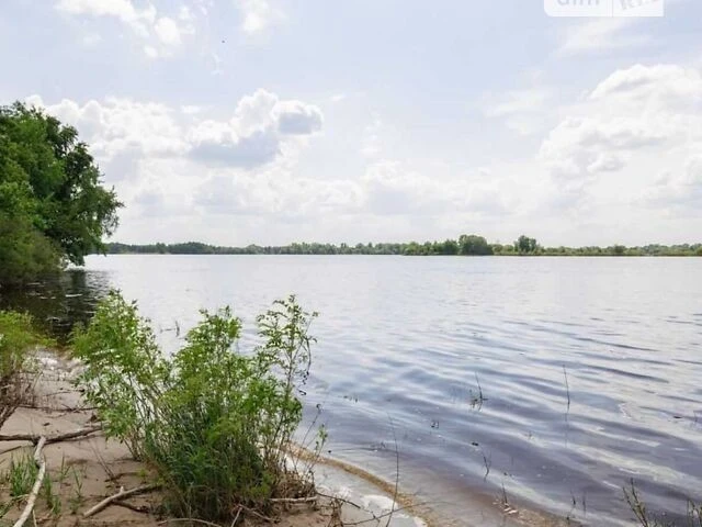 Продаж 2 поверхового будинку з ділянкою на 26 соток, 320 кв.