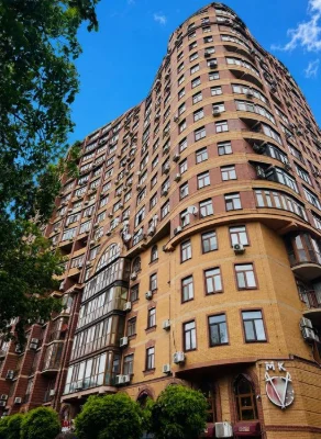 Печерськ Коновальця Є. Продаж двокімнатної квартири 82 кв.м.
