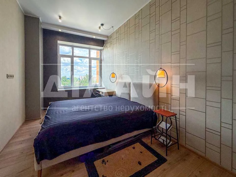 Apartment. Zaporizhzhia, Metallurgiv Ave.