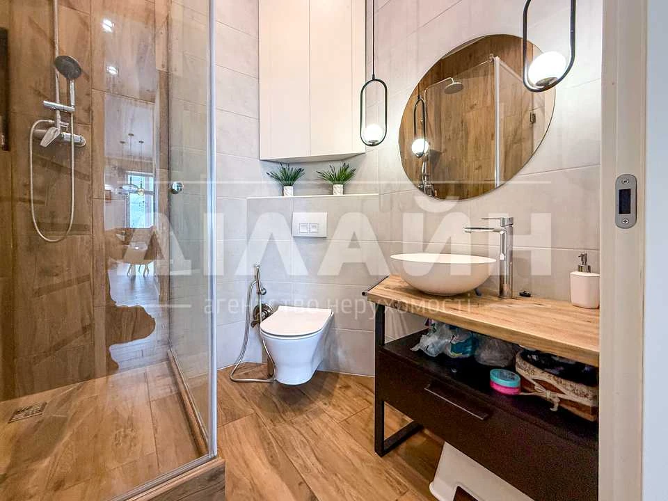 Apartment. Zaporizhzhia, Metallurgiv Ave.