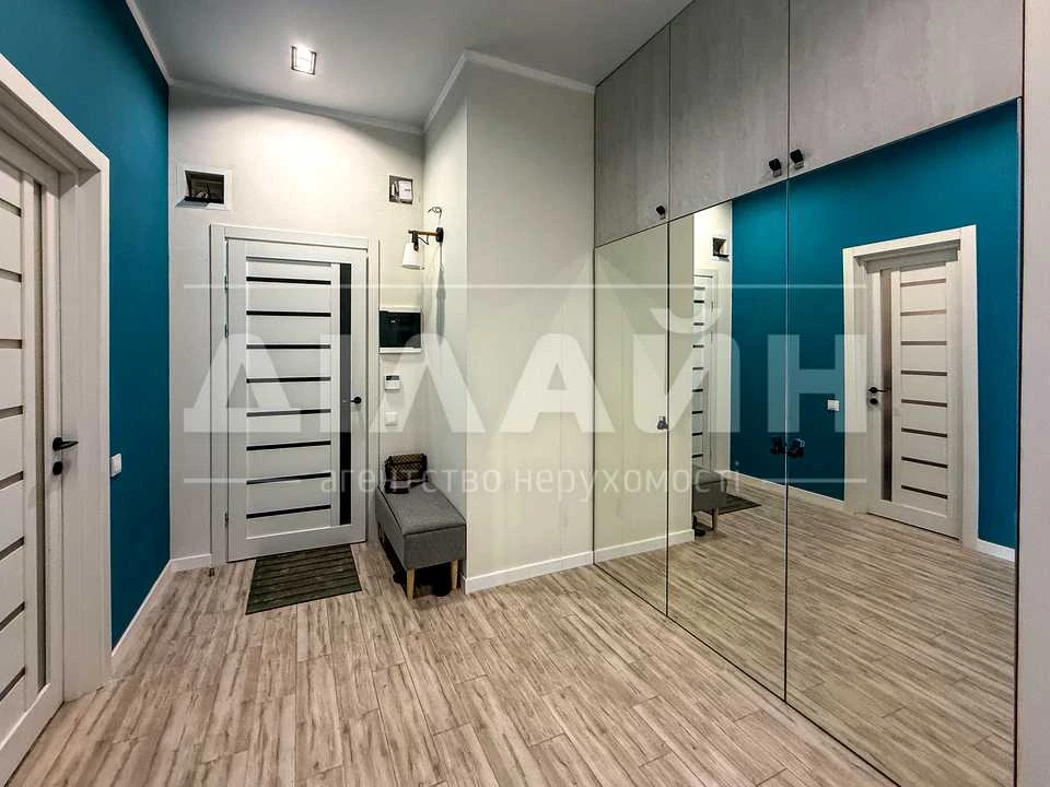 Apartment. Zaporizhzhia, Metallurgiv Ave.