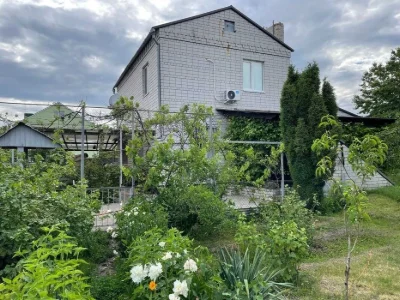Продам будинок в Одинківці, вул.Трояндова, 20 хвилин до цент