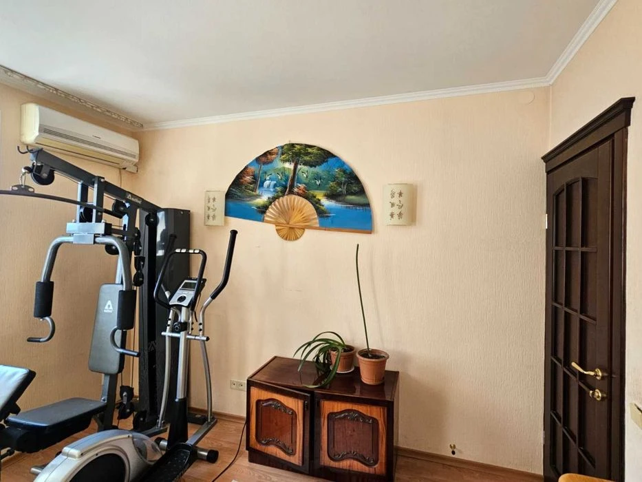 Продам будинок в Одинківці, вул.Трояндова, 20 хвилин до цент