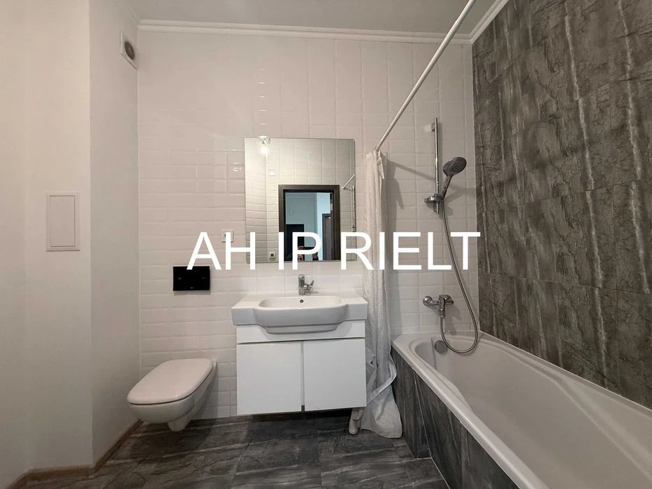 Печерськ Коновальця Є. Продаж двокімнатної квартири 82 кв.м.