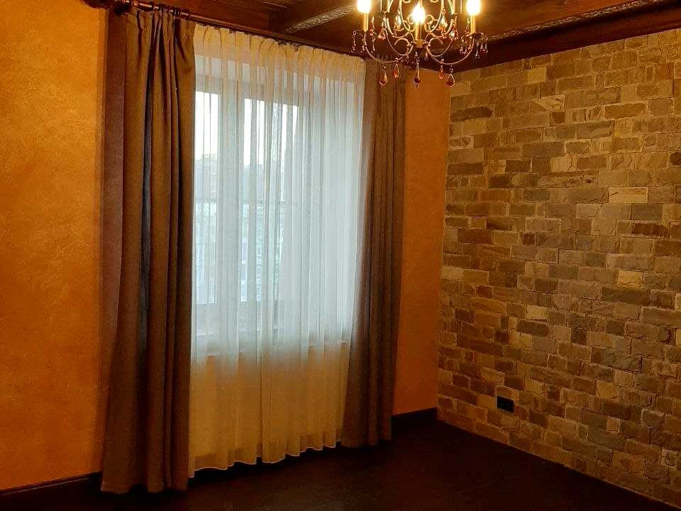 Квартира. Одеса, Добровольців вул. (Маршала Говорова)