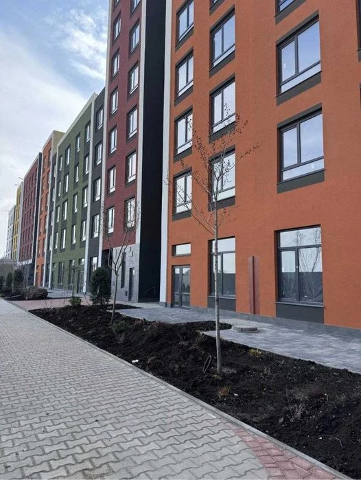 'Смарт-квартиру 29 м² в ЖК "Акварель 10"
