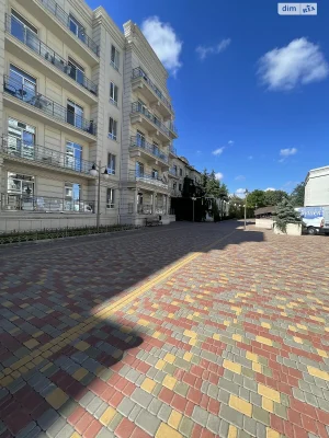 Продаж Квартира Середній Фонтан