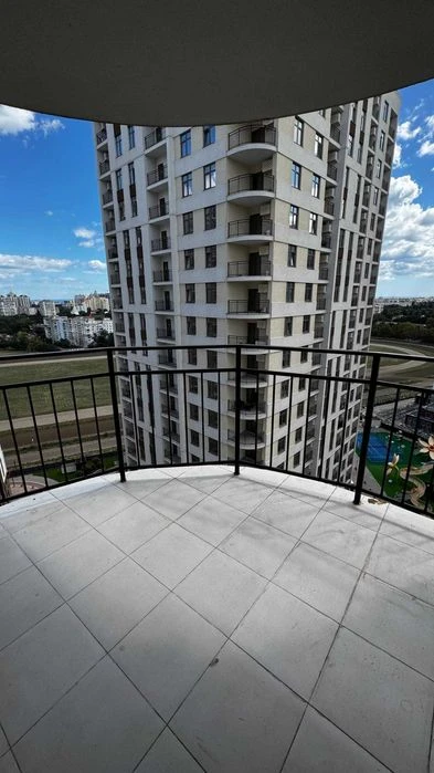 Продам квартиру 62 метра в Кадорр Сити, переуступка.