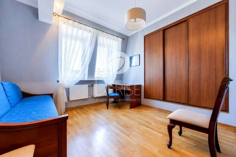 #15161 3K-Sale Holosiivskyi Demiivka Prospect Holosiivsk