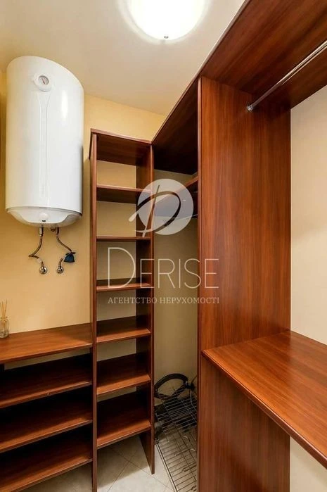 #15161 3K-Sale Holosiivskyi Demiivka Prospect Holosiivsk