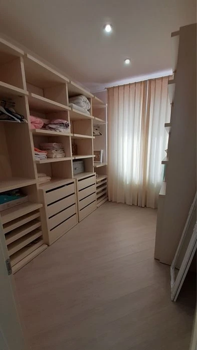 В продаже роскошный 2х этажный дом в районе Вузовского.