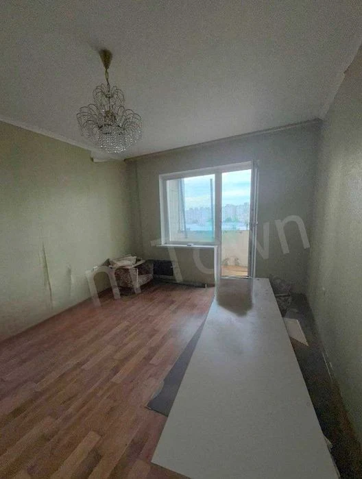 Продаж 2 кімнатної квартири вул. Миколи Лаврухіна, 7