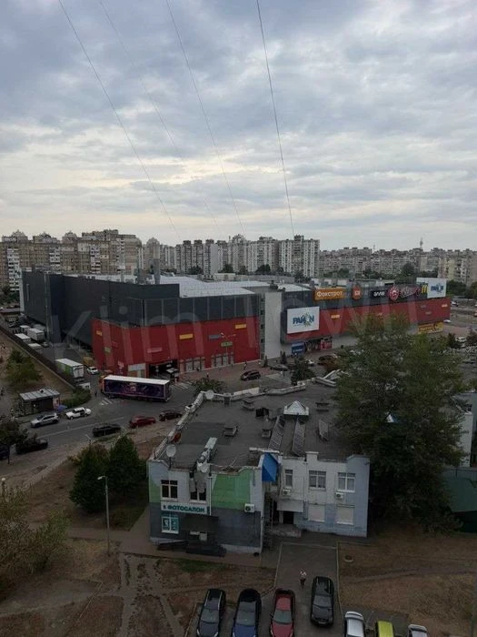 Продаж 2 кімнатної квартири вул. Миколи Лаврухіна, 7