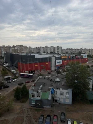 Продаж 2 кімнатної квартири вул. Миколи Лаврухіна, 7