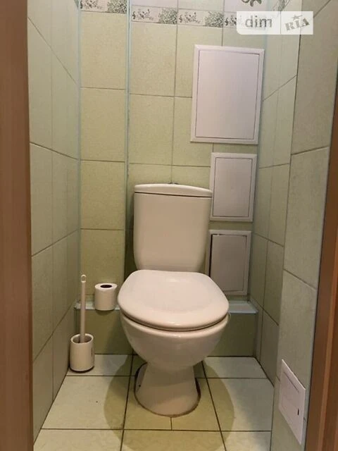 Продаж 2к квартири 72 кв. м на вул. Сержа Лифаря 9/61 • ID 3