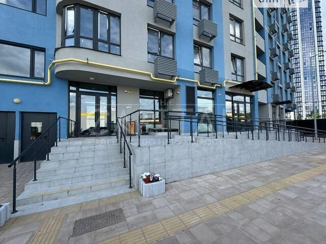 Продаж 3к квартири 75 кв. м на наб. Дніпровська 17К • ID 348