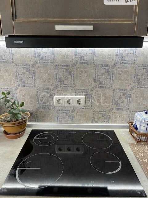 Продаж 2к квартири 67 кв. м на вул. Климента Квітки 1А • ID