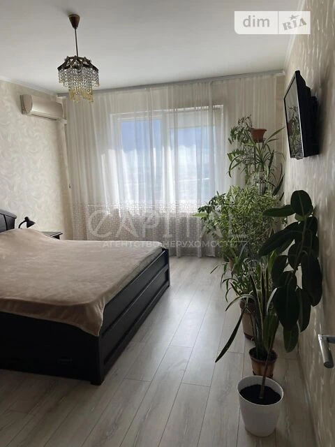 Продаж 2к квартири 67 кв. м на вул. Климента Квітки 1А • ID