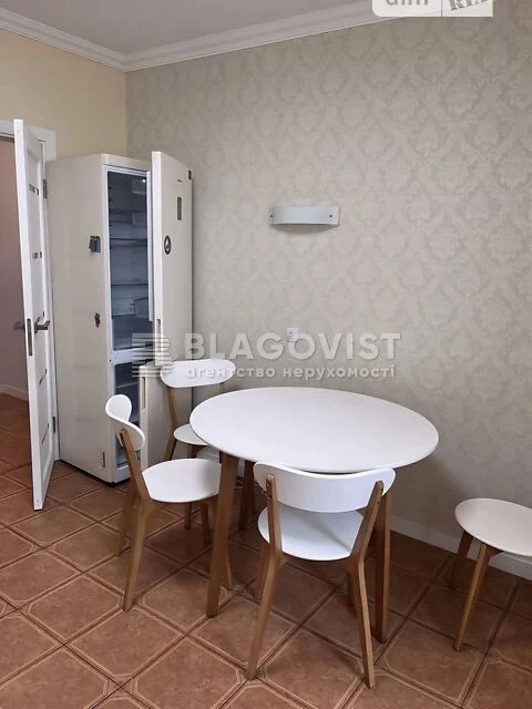 Продаж 2к квартири 68 кв. м на вул. Миколи Ушакова 14А • ID