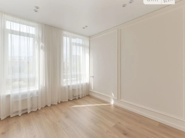 Продаж 2к квартири 60 кв. м на бул. Тадея Рильського 3, кв.