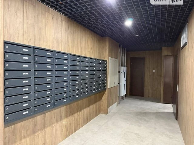 Продаж 1к квартири 47 кв. м на вул. Сім'ї Кульженків 21 • ID