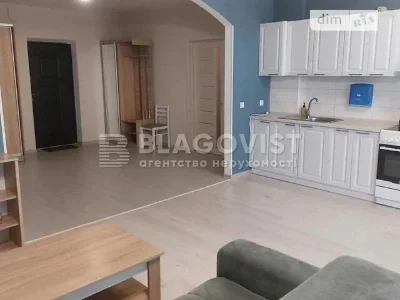 Продаж 2к квартири 81.2 кв. м на просп. Берестейський 131А •