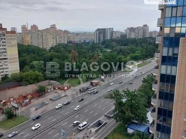 Продаж 2к квартири 81.2 кв. м на просп. Берестейський 131А •