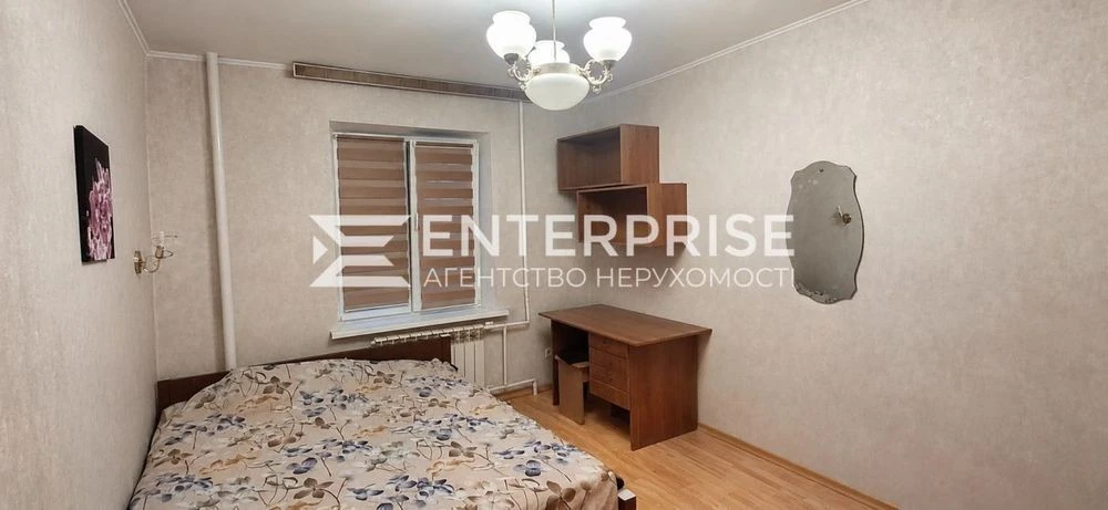 No commission Akademmistechko Sale 4k apartment M. Popovy St.