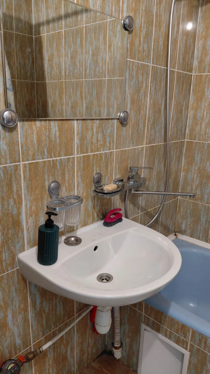 Аренда 2-комнатной квартиры 55 м², Ревуцкого ул., 11В