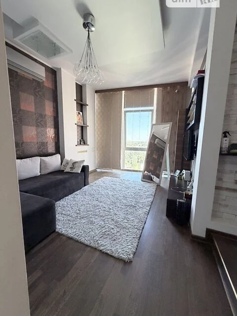 Продаж 1к квартири 50 кв. м на просп. Володимира Івасюка 4А