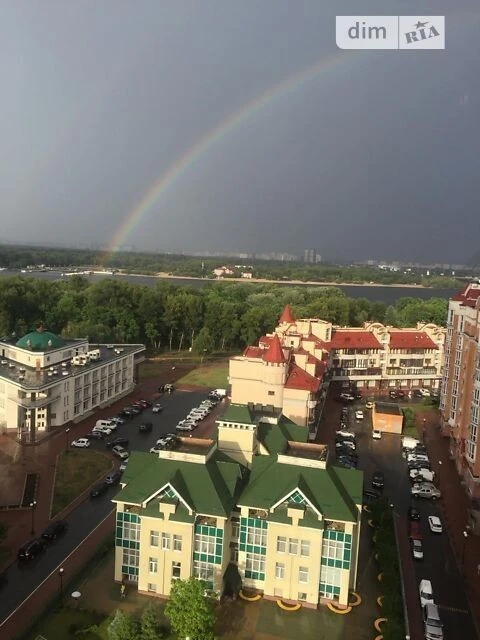 Продаж 1к квартири 50 кв. м на просп. Володимира Івасюка 4А