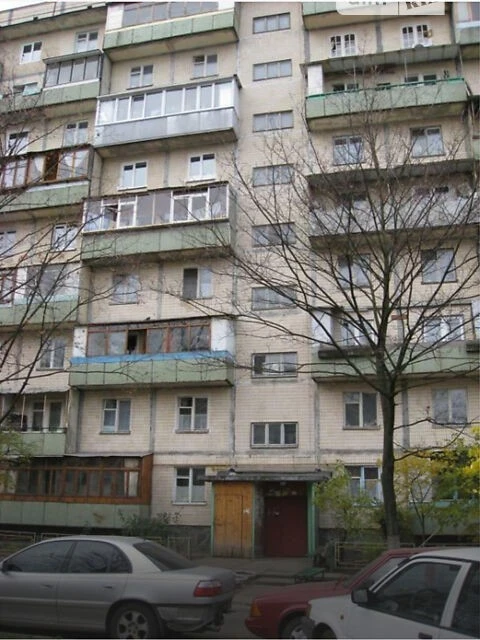 Продаж 4к квартири 65 кв. м на наб. Дніпровська 9 • ID 34845