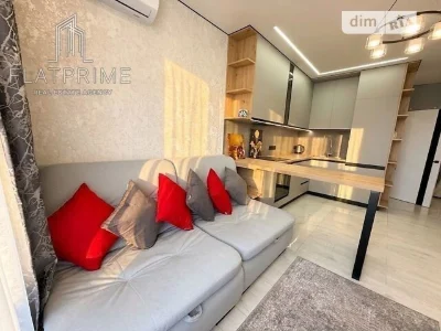 Продаж 1к квартири 43 кв. м на вул. Всеволода Змієнка 30 • I