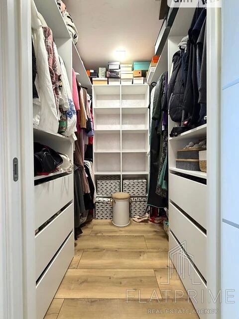 Продаж 3к квартири 85 кв. м на вул. Метрологічна 52 • ID 348