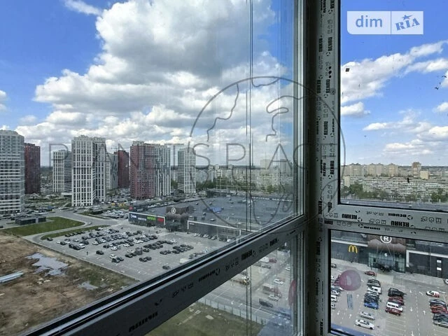 Продаж 2к квартири 64 кв. м на вул. Олександра Олеся 13 • ID