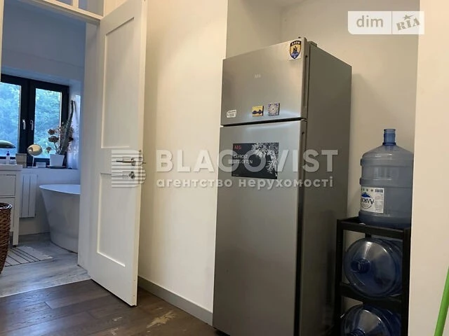 Продаж 2к квартири 53 кв. м на пров. Музейний 8Б • ID 348451
