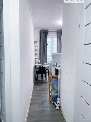 Продаж 1к квартири 39 кв. м на просп. Дмитра Павличка 10 • I