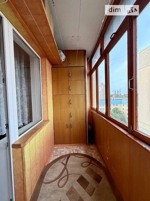 Продаж 1к квартири 36.8 кв. м на вул. Академіка Єфремова 15