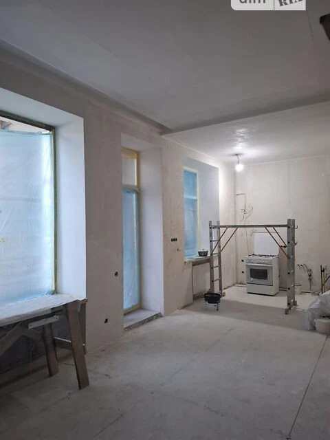Продаж 2к квартири 48 кв. м на вул. Костянтинівська 37 • ID