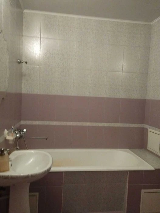 2 two-room apartments for sale, Balzac Street 6.
