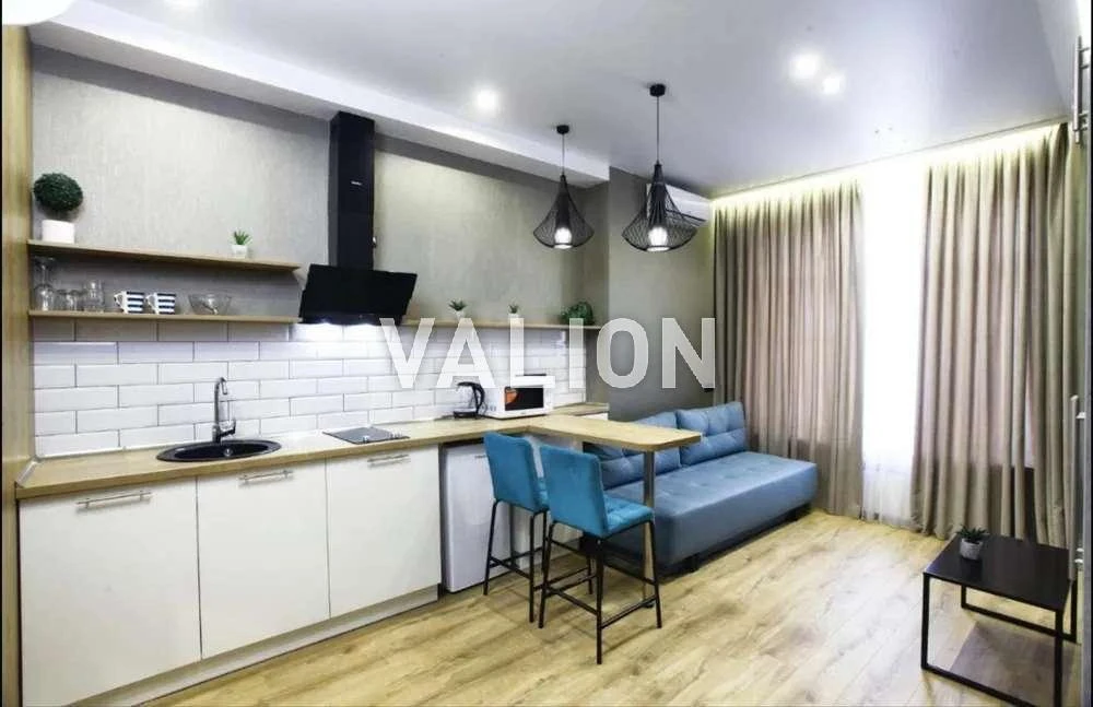 Продаж 1-к квартири вул. Євгена Коновальця 36е