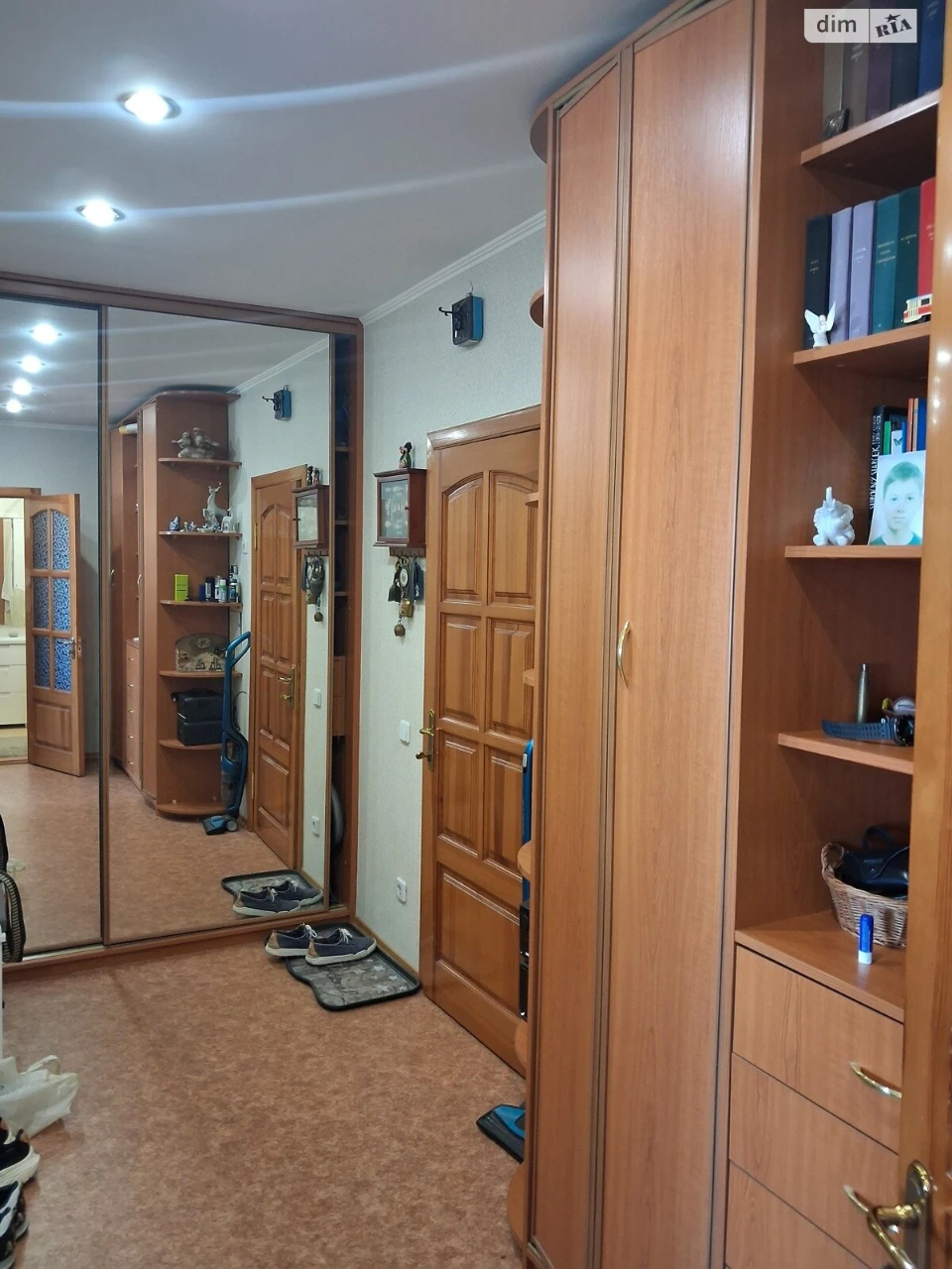 Продаж Квартира Лівобережний Масив