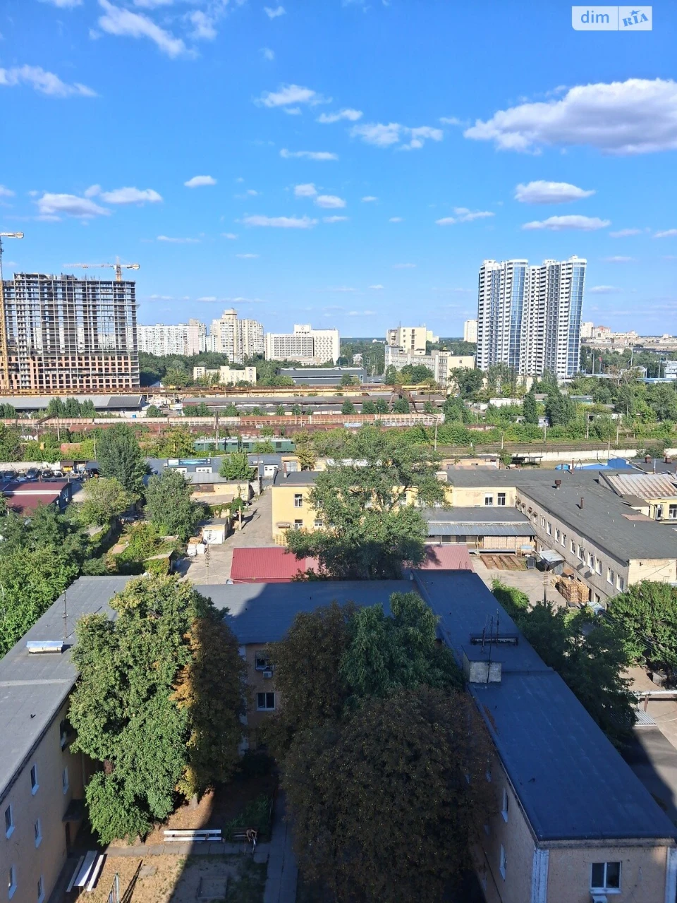 Продаж Квартира Лівобережний Масив