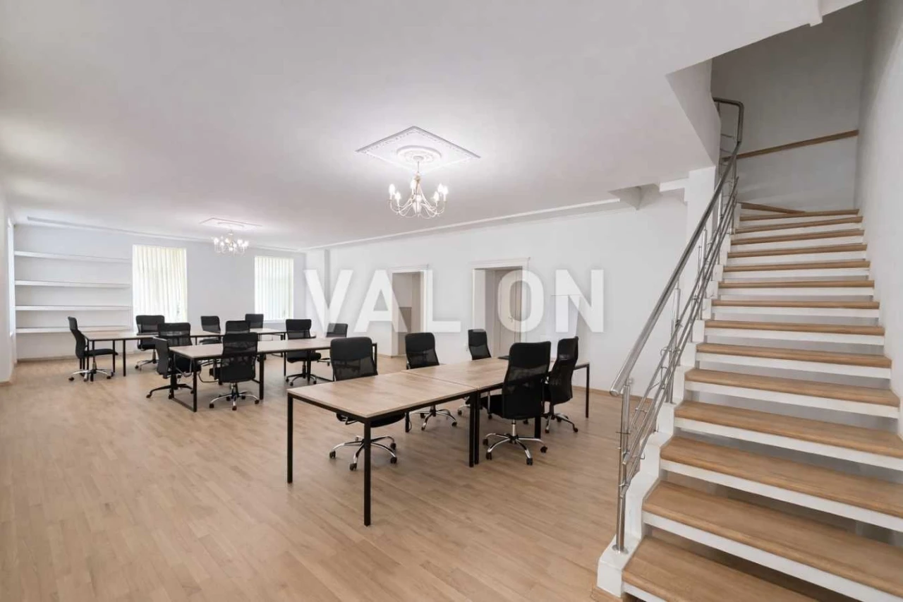Sale of a 5-room apartment of 275 m², Tarasa Shevchenko Lane, 1
